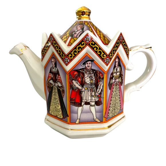Saddler Other - Sadler King Henry the VIII and 6 Wives Teapot England Crown Lid Gold Trim